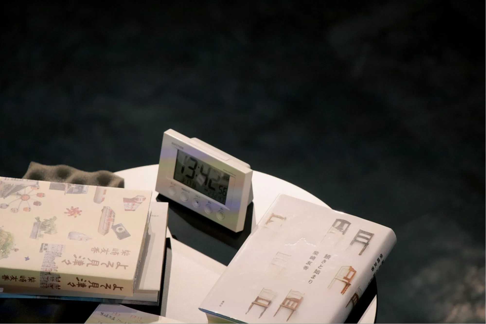 【対談】柴崎友香×山本貴光ーー記憶と場所をめぐって、行ったり来たりの画像